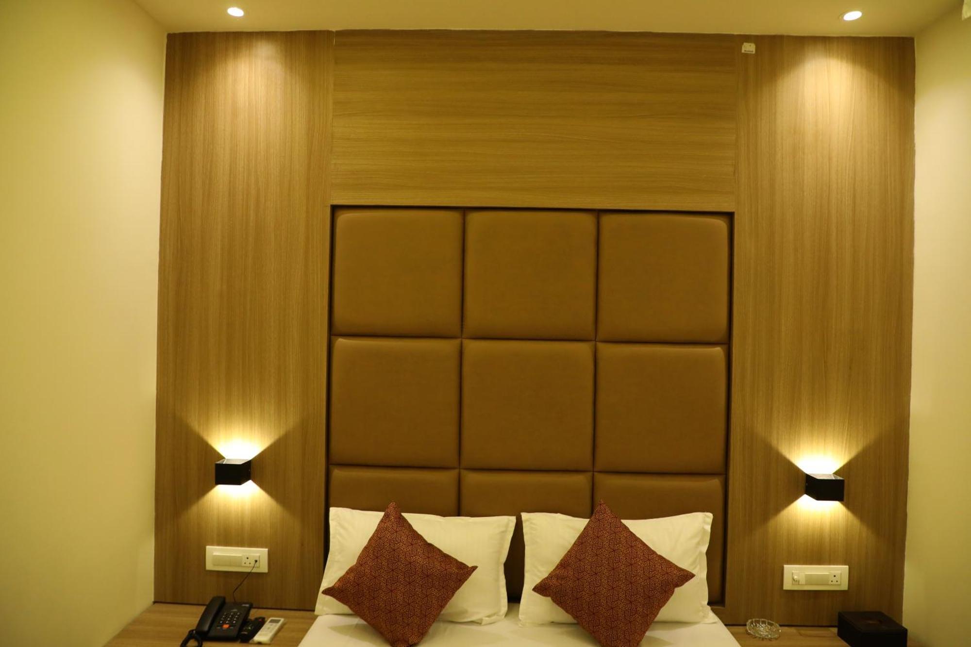 Hotel Bellamont 뭄바이 외부 사진