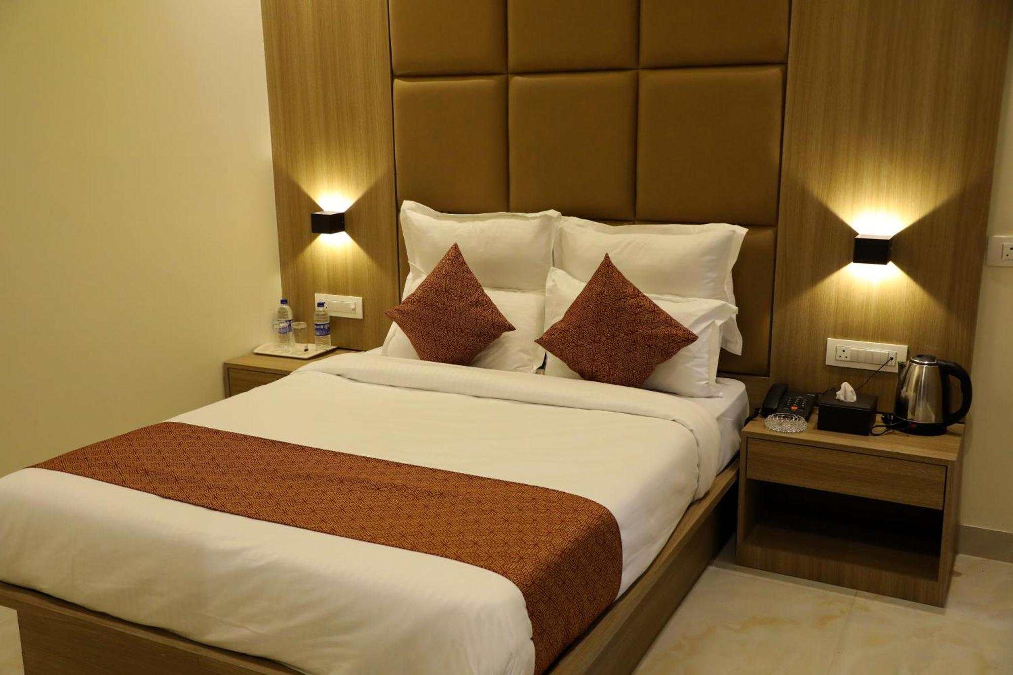 Hotel Bellamont 뭄바이 외부 사진