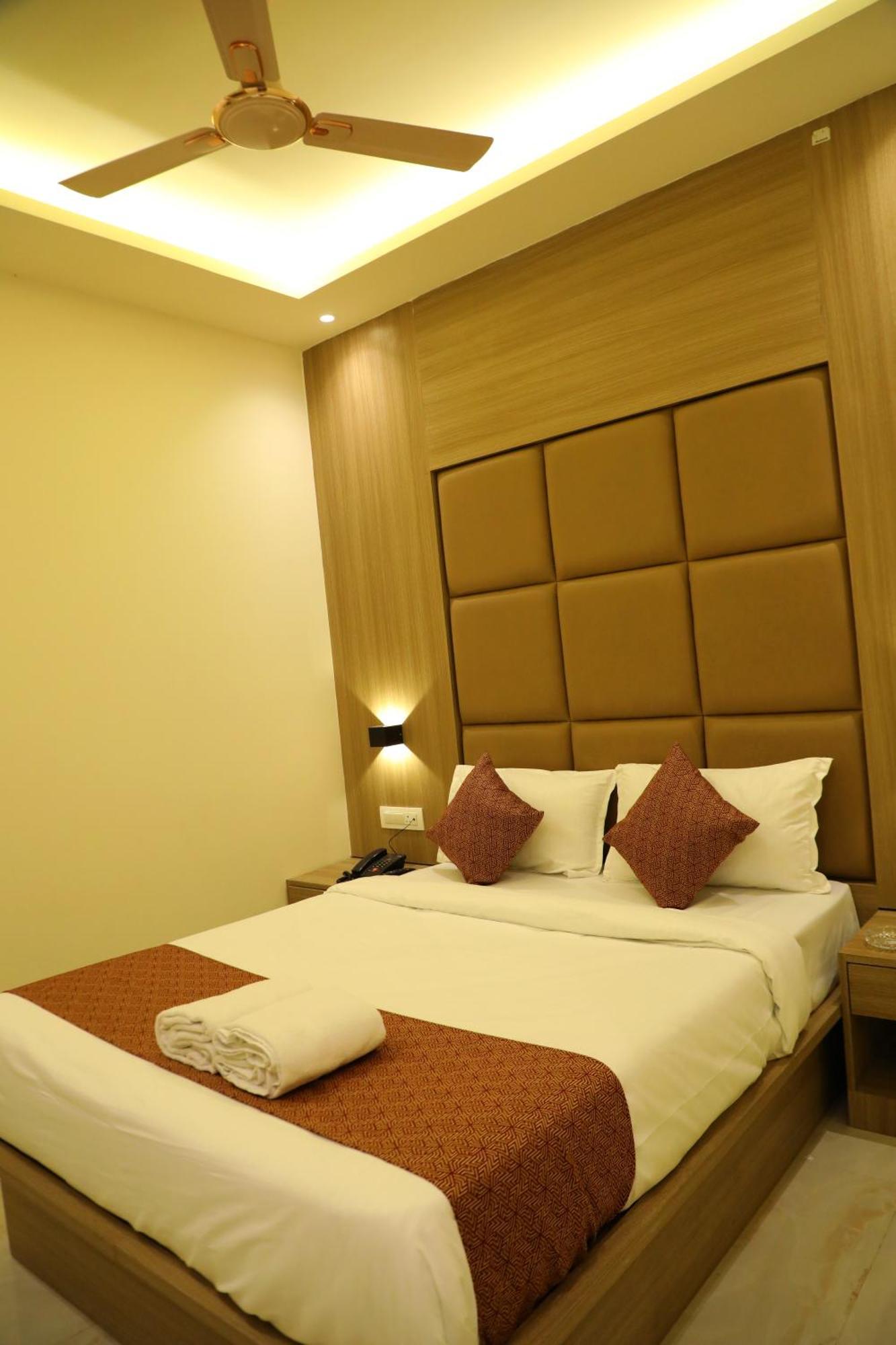 Hotel Bellamont 뭄바이 외부 사진
