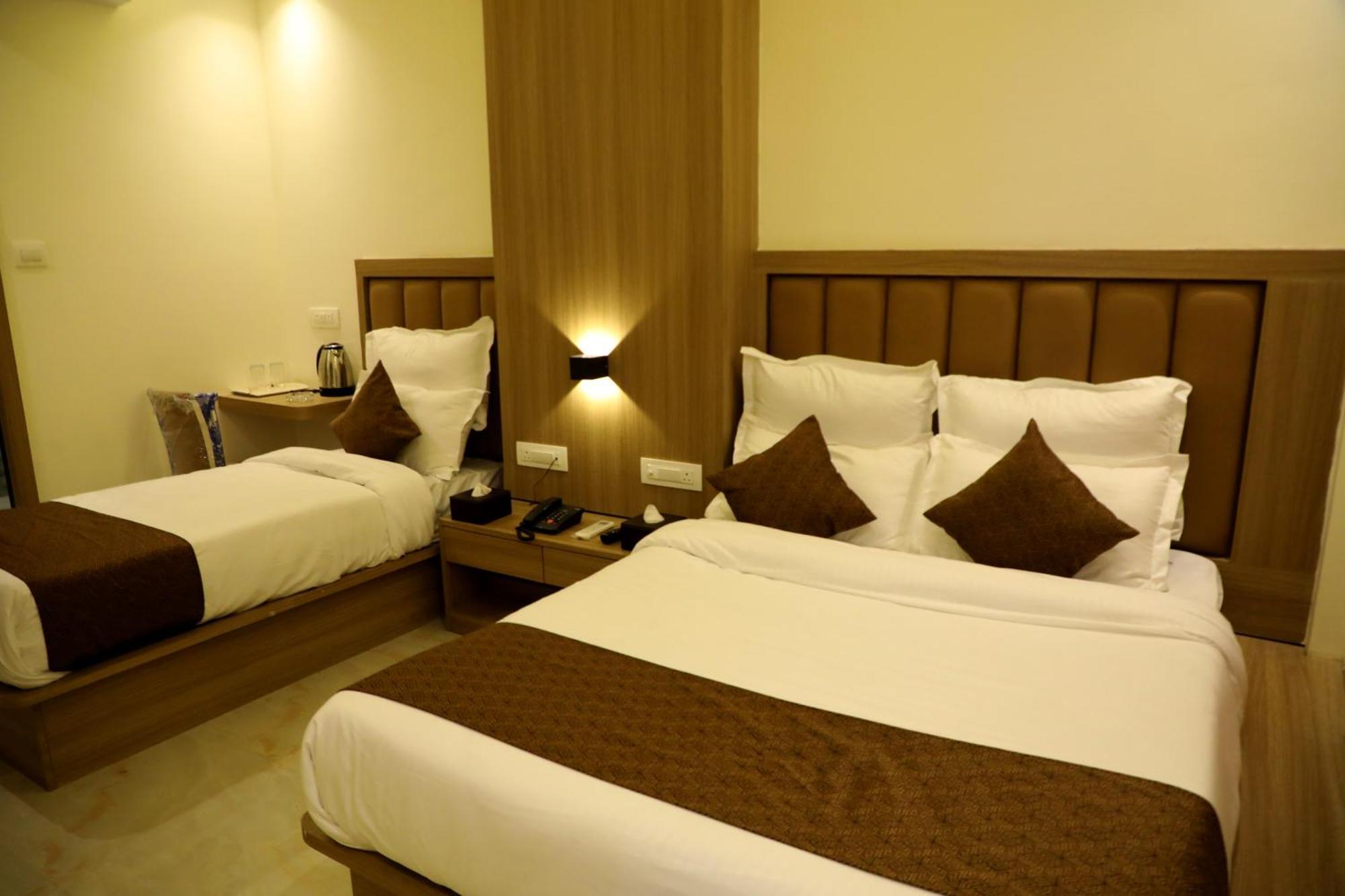 Hotel Bellamont 뭄바이 외부 사진